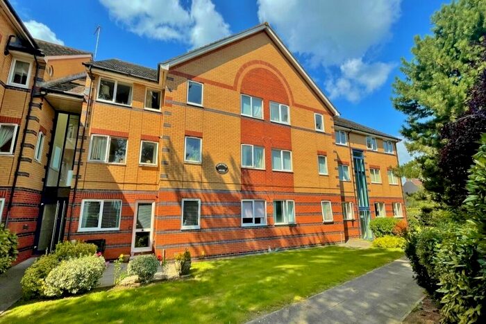 1 Bedroom Flat To Rent In Hambledon Place, Bognor Regis PO21