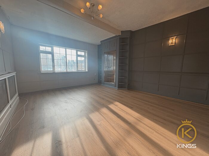 2 Bedroom Flat To Rent In Highland Road, Southsea, PO4