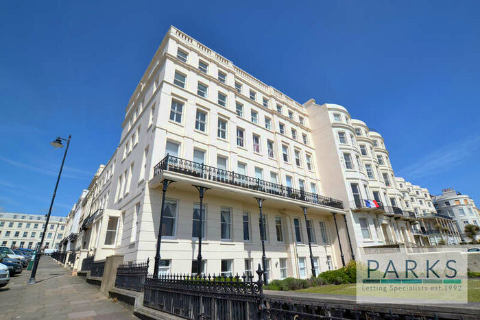 2 Bedroom Flat To Rent In Portland Place, Marine Parade, BN2
