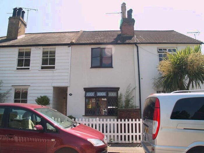 2 Bedroom Terraced House To Rent In West Street, Ewell Village, KT17