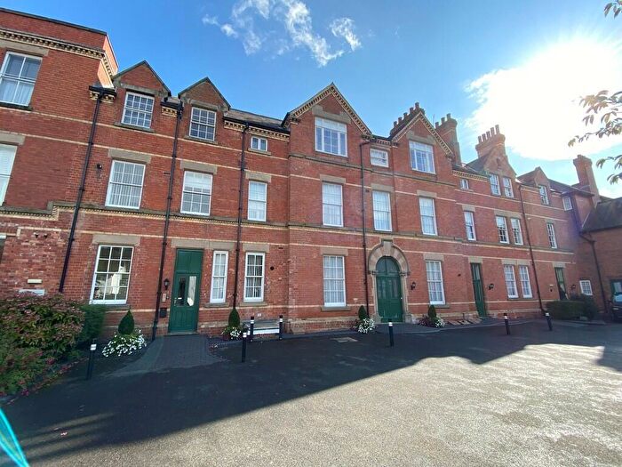 2 Bedroom Flat To Rent In High Street, Repton, DE65