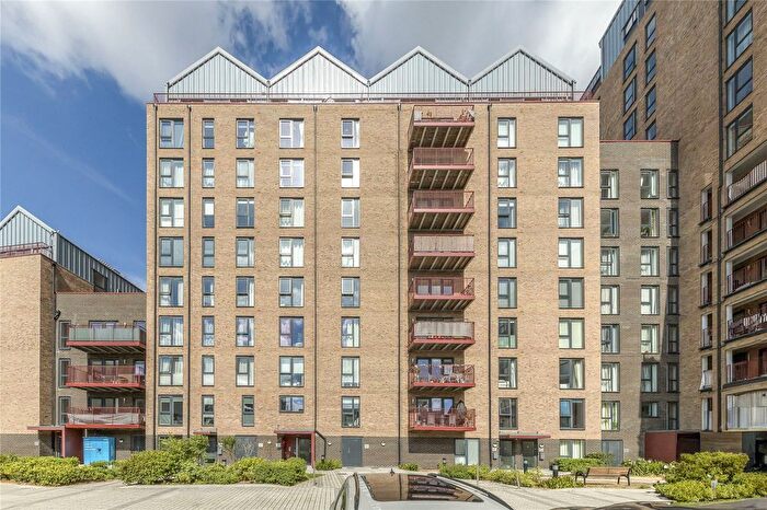 1 Bedroom Flat To Rent In Cowan House, Greenwich High Road, London, SE10