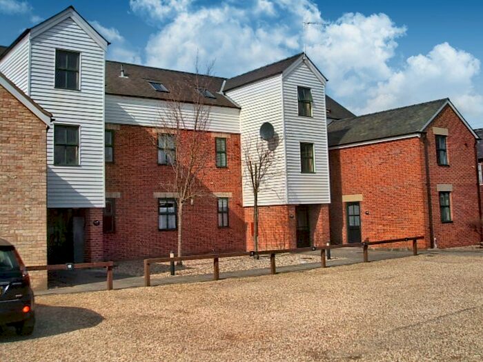 1 Bedroom Flat To Rent In Crown Street, Stowmarket, IP14