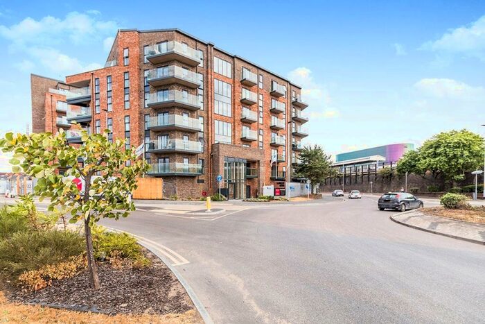 2 Bedroom Flat To Rent In Mill Pond Road, Dartford, DA1