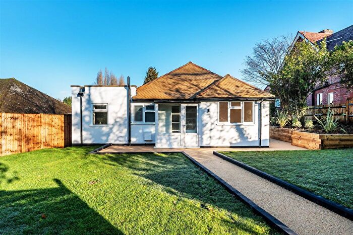 3 Bedroom Detached Bungalow For Sale In Hurst Green Road, Hurst Green, RH8