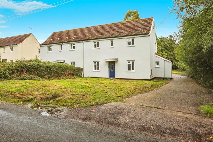 3 Bedroom Semi-Detached House For Sale In Church Road, Dallinghoo, Woodbridge, IP13