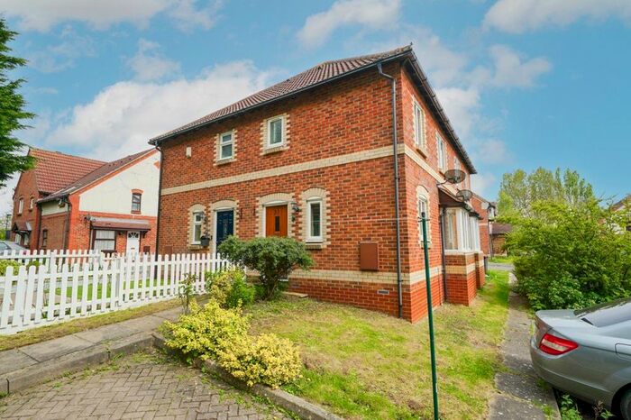 2 Bedroom Property To Rent In Augustus Road, Hockliffe, Leighton Buzzard, LU7