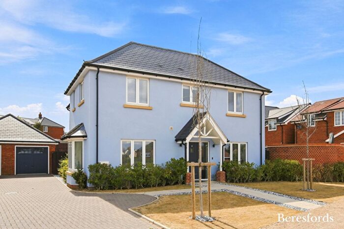 4 Bedroom Detached House For Sale In Rowe Close, Kelvedon, CO5