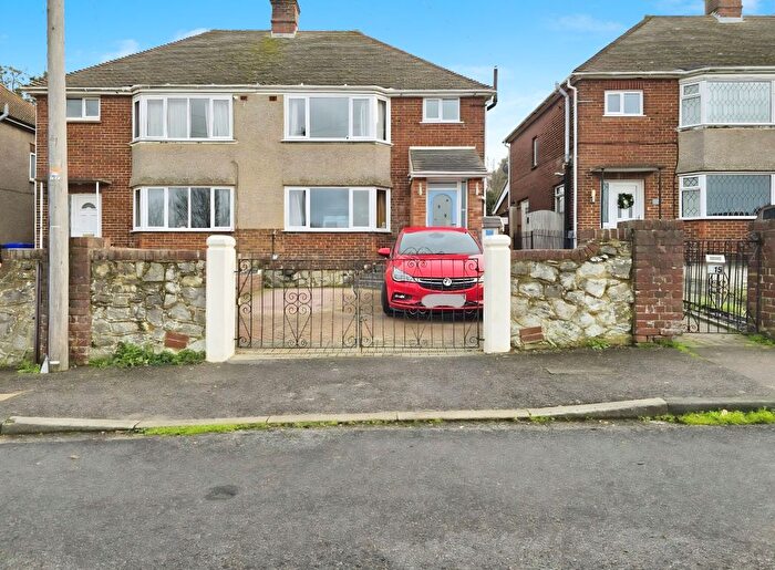 3 Bedroom Semi Detached House For Sale In Johnson Road, Sittingbourne, ME10