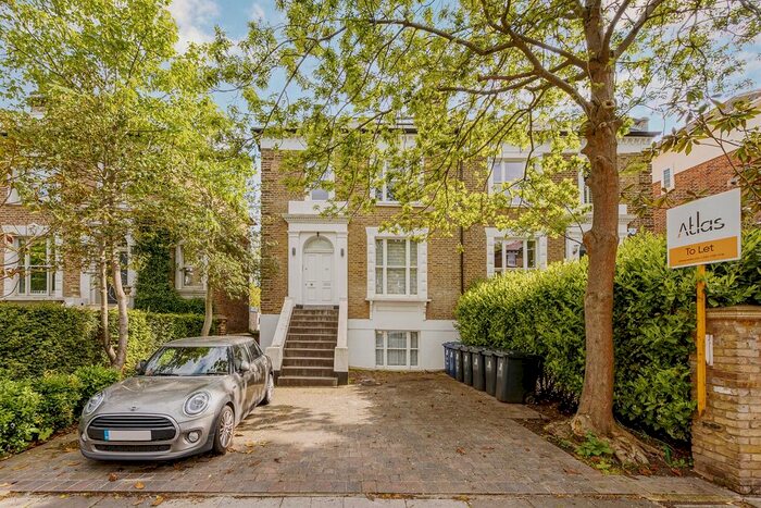 2 Bedroom Flat To Rent In The Grove, London, W5