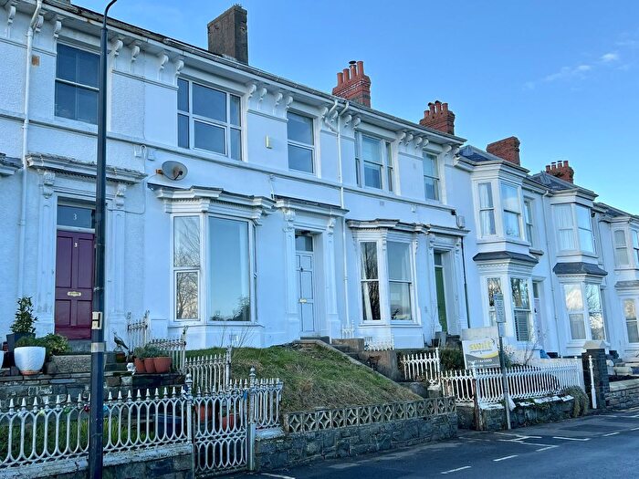 3 Bedroom Property To Rent In The Esplanade, Carmarthen, Carmarthenshire, SA31