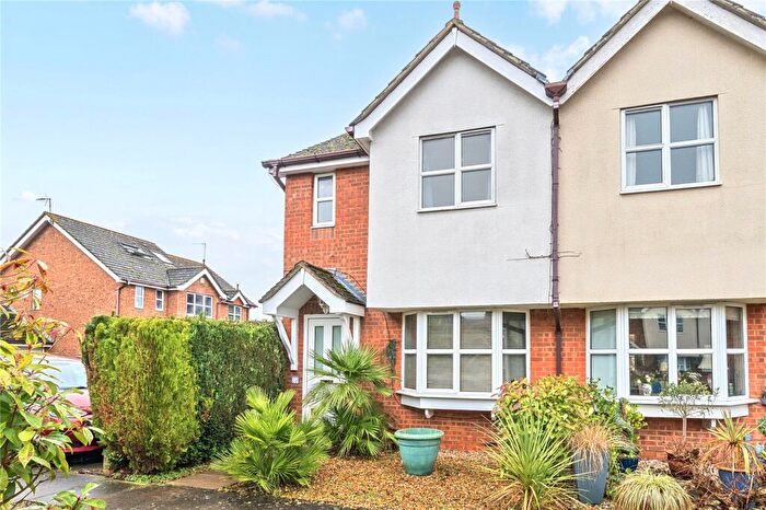 2 Bedroom Semi Detached House For Sale In Riverview Gardens, Cobham, Surrey, KT11