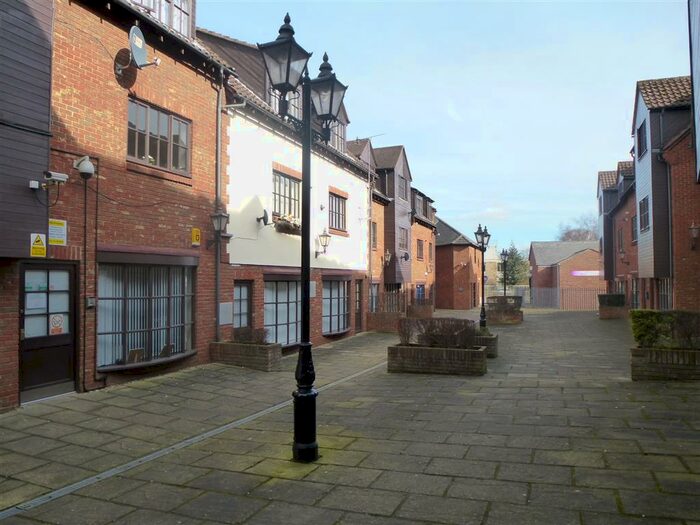 1 Bedroom Apartment To Rent In Church Mews, Wisbech, PE13
