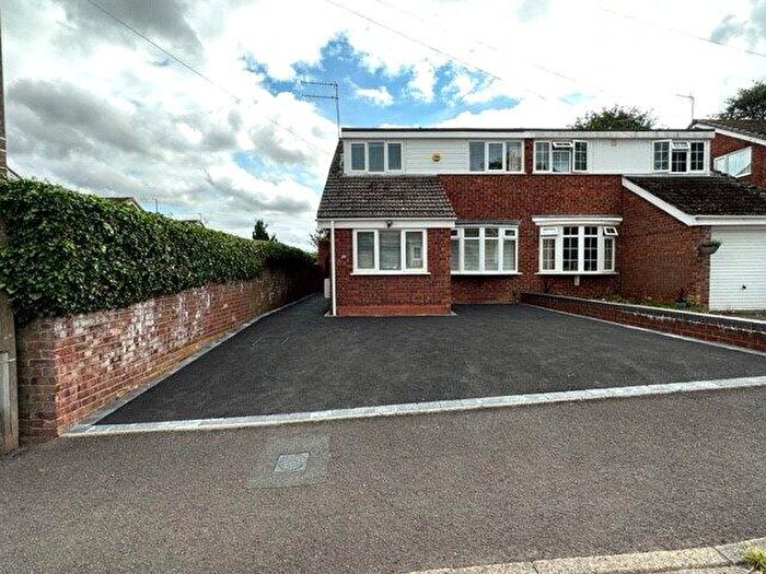 3 Bedroom Semi Detached House To Rent In Lansdown Green, Kidderminster, Worcestershire, DY11