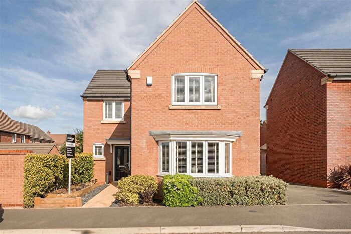 4 Bedroom Detached House For Sale In Clover Road, Shepshed, Leicestershire, LE12