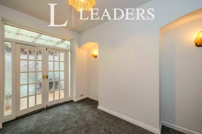 3 Bedroom Terraced House To Rent In Bosham Road, PO2