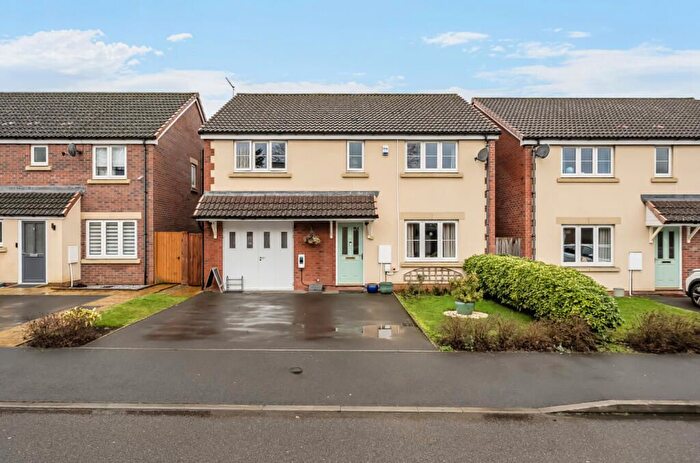 5 Bedroom Detached House For Sale In Polesdon Avenue, Swindon, SN3