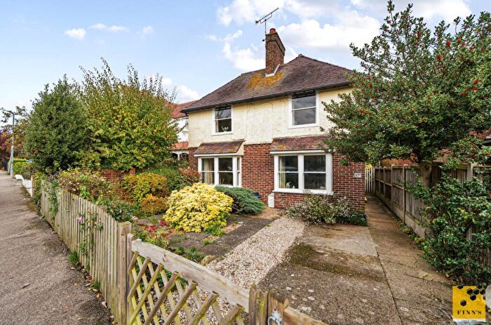 3 Bedroom Detached House For Sale In Cromwell Road, Canterbury, CT1