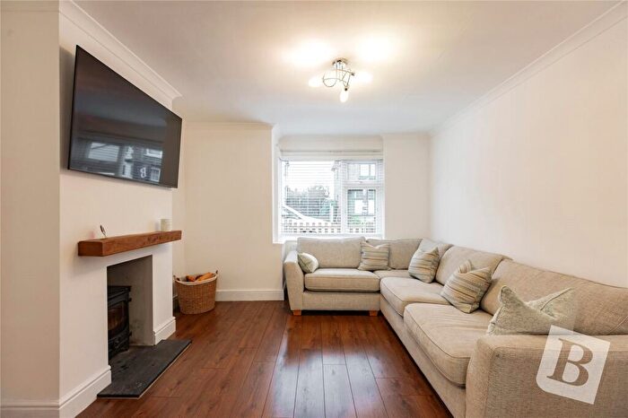 3 Bedroom End Of Terrace House For Sale In Cloverly Road, Ongar, Essex, CM5