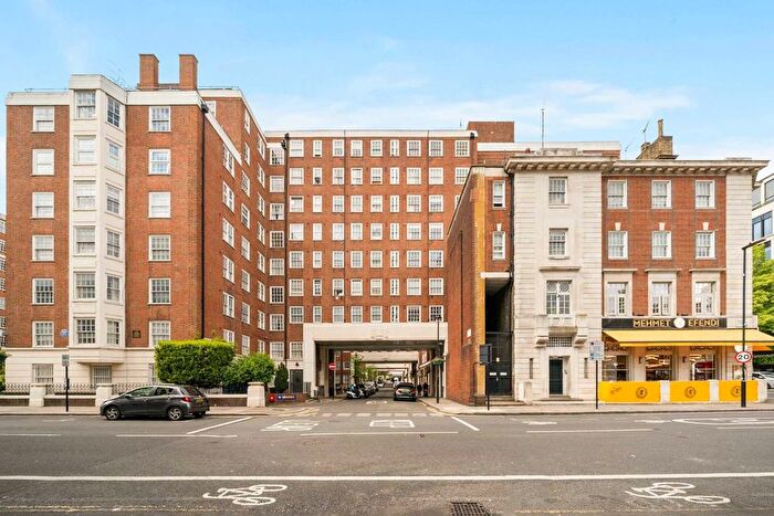 3 Bedroom Flat For Sale In Edgware Road, Marylebone, W2