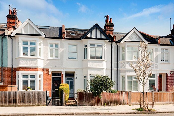 5 Bedroom Terraced House To Rent In Sedgeford Road, London, W12