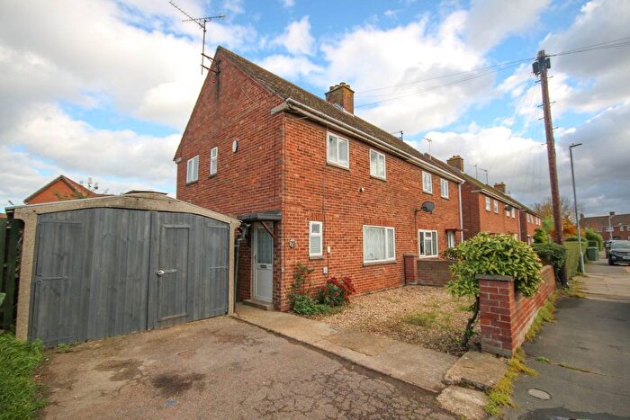 2 Bedroom Semi Detached House For Sale In St Edmundsbury Road, King's Lynn, PE30