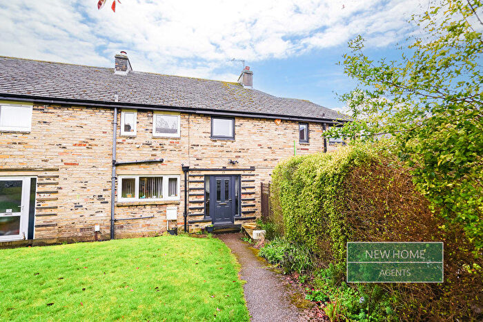 3 Bedroom End Of Terrace House For Sale In Sunny Heys West, Meltham, Holmfirth, HD9