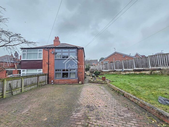 4 Bedroom Semi Detached House For Sale In Leeds Old Road, Heckmondwike, WF16