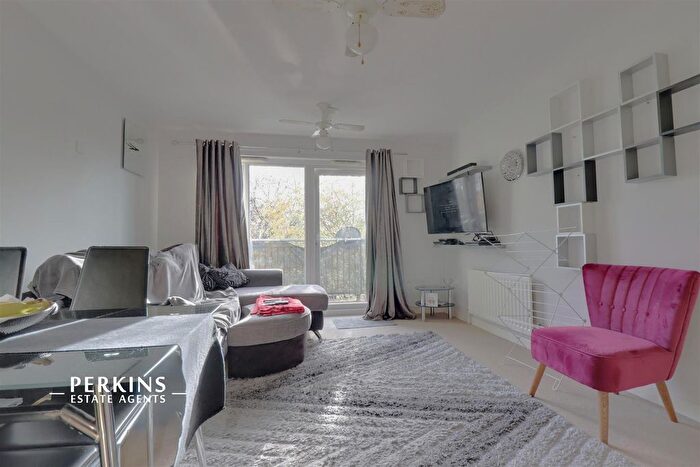 1 Bedroom Flat For Sale In Southall, UB2