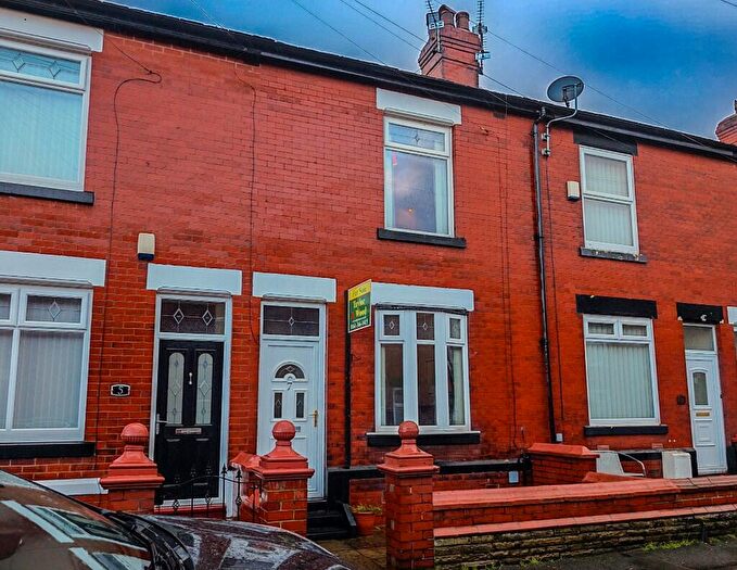 2 Bedroom Terraced House For Sale In Elm Grove, Hyde, Greater Manchester, SK14