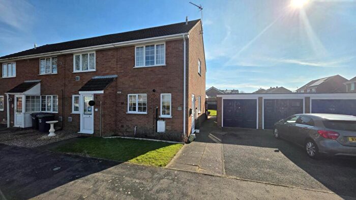 2 Bedroom End Of Terrace House For Sale In Edmunds Road, Cranwell, NG34