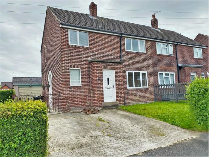 3 Bedroom Semi-Detached House To Rent In Embleton Road, Methley, Leeds, LS26