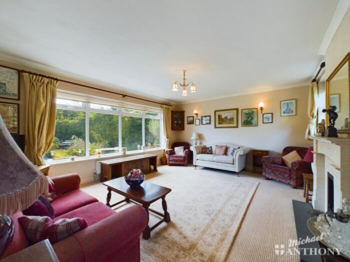 4 Bedroom Detached House For Sale In Old Farm Close, Horton, LU7