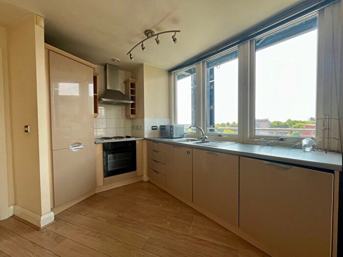 2 Bedroom Property To Rent In Wheeleys Lane, Birmingham, B15