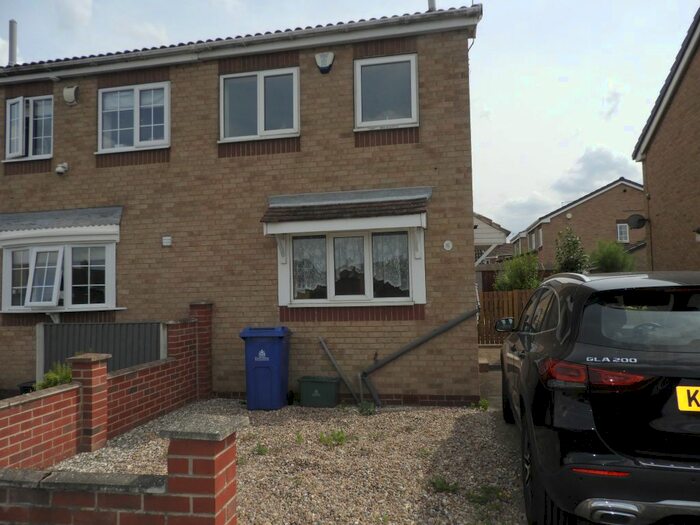 2 Bedroom Semi-Detached House To Rent In Homestead Garth, Hatfield, Doncaster, DN7