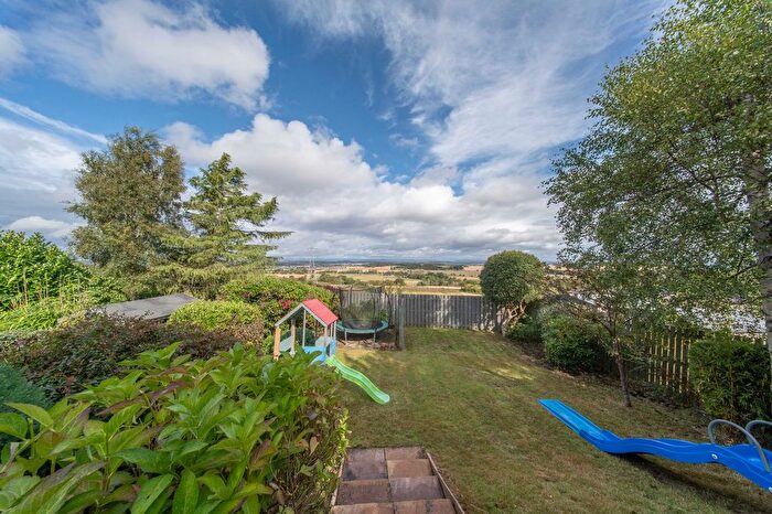 3 Bedroom End Terrace House For Sale In Roosevelt Road, Kirknewton, EH27