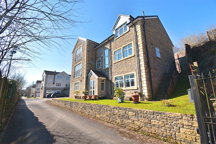 5 Bedroom Detached House For Sale In The Sidings, High Peak, SK23