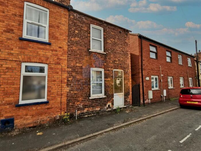 3 Bedroom End Of Terrace House To Rent In Newland Street West, Lincoln, LN1