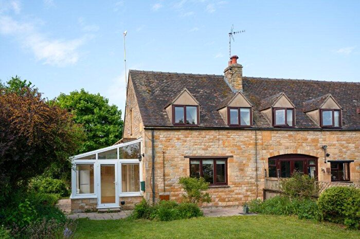 2 Bedroom End Of Terrace House For Sale In Draycott, Moreton-in-Marsh, Gloucestershire, GL56