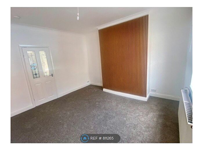 2 Bedroom Terraced House To Rent In Bank Street, Barnsley, S70