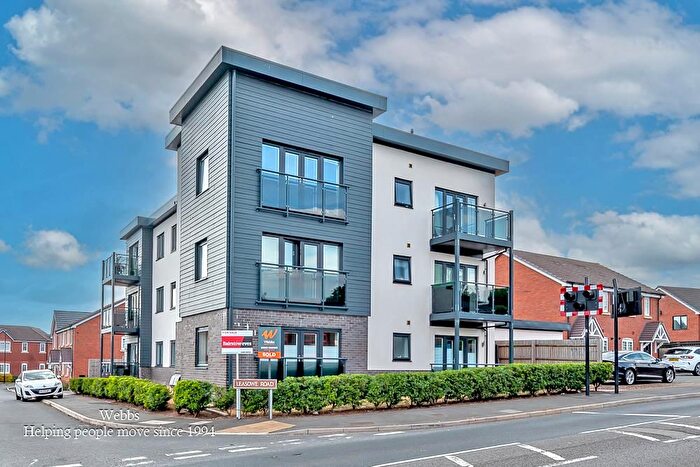 2 Bedroom Flat For Sale In Leasowe Road, Walsall Wood, Walsall, WS9