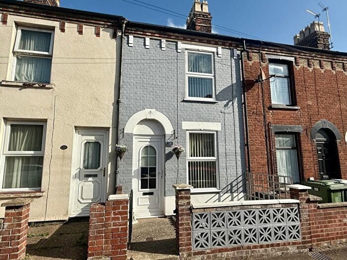 2 Bedroom Terraced House For Sale In St. Andrews Road, Gorleston, NR31