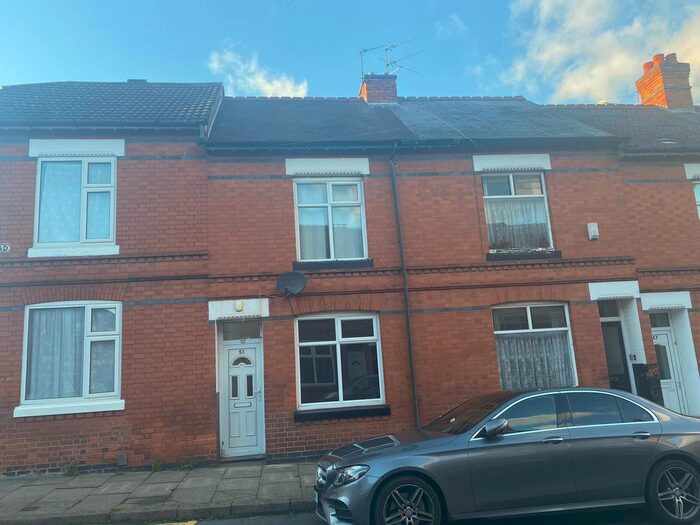 3 Bedroom Terraced House To Rent In Chepstow Road, Leicester, Leicestershire, LE2