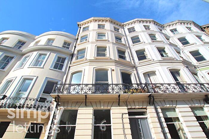 Flat To Rent In Vernon Terrace, Brighton, BN1