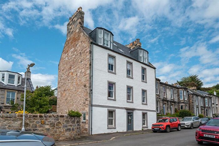 3 Bedroom Apartment For Sale In Seaside Place, Aberdour, Burntisland, Fife, KY3