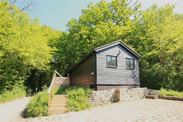 3 Bedroom Bungalow To Rent In Hale Oak Road, Weald, Sevenoaks, Kent, TN14