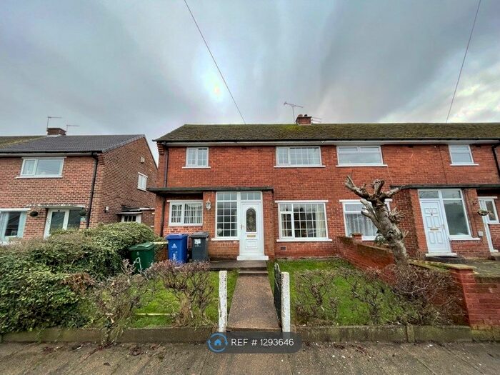 3 Bedroom End Of Terrace House To Rent In Highbury Avenue, Doncaster DN4