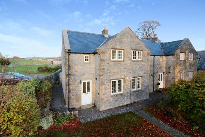 2 Bedroom Cottage For Sale In The Old School Close, Tideswell, Buxton, SK17