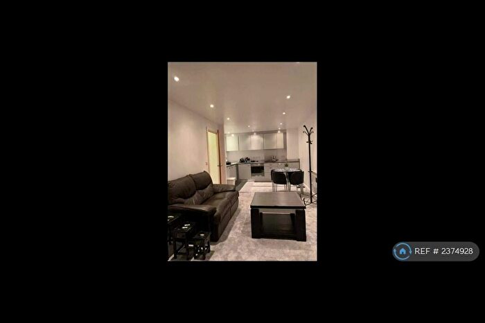 2 Bedroom Flat To Rent In City Quadrant, Newcastle Upon Tyne, NE1