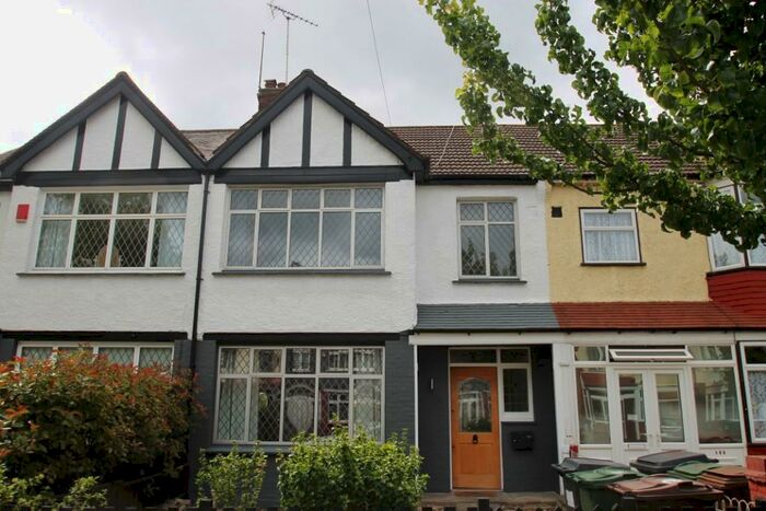 3 Bedroom Terraced House To Rent In Normanshire Drive, Chingford, E4